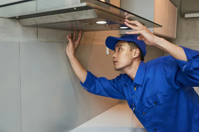 Installing cooker hood Installing cooker hood